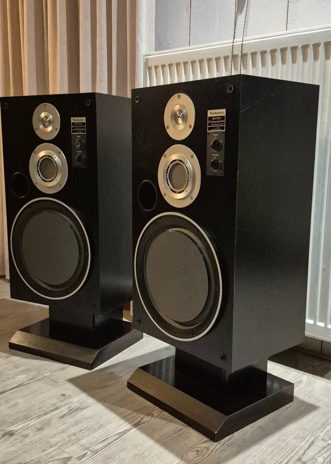 Technics SB-X700A Honeycomb speakers, Stereo speakers, Inclusief standaarden, Zo goed als nieuw, 60 tot 120 watt