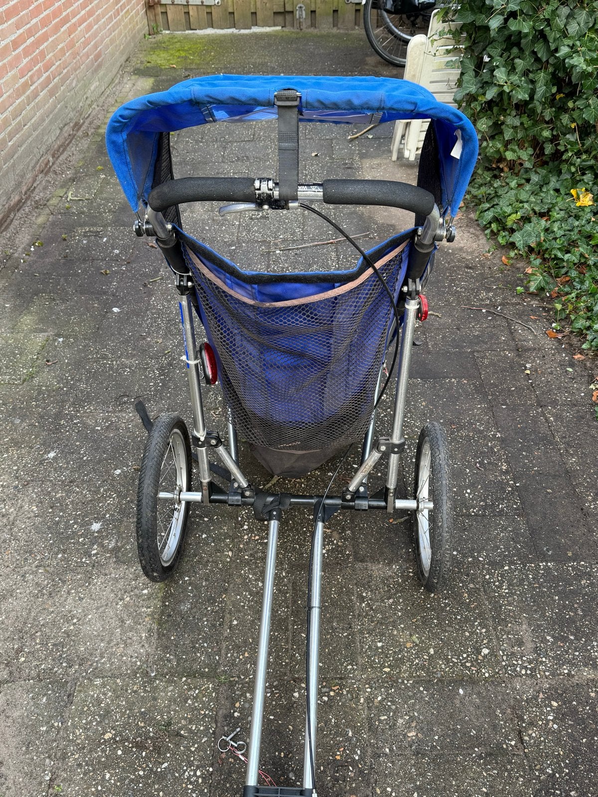 Foto 9 van Fietsaanhanger kinderen Special Needs hondenkar kar honden