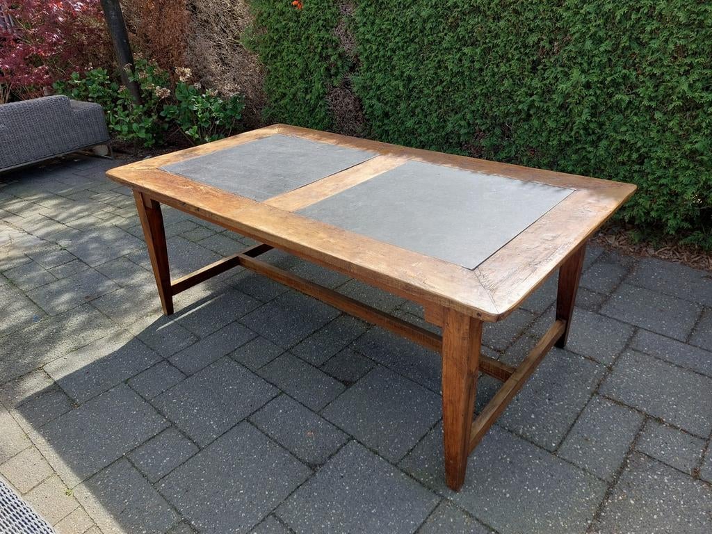 Eettafel Bart van Bekhoven artistiek wonen  arduin hardsteen, 100 tot 150 cm, Klassiek, 200 cm of meer, Ophalen of Verzenden