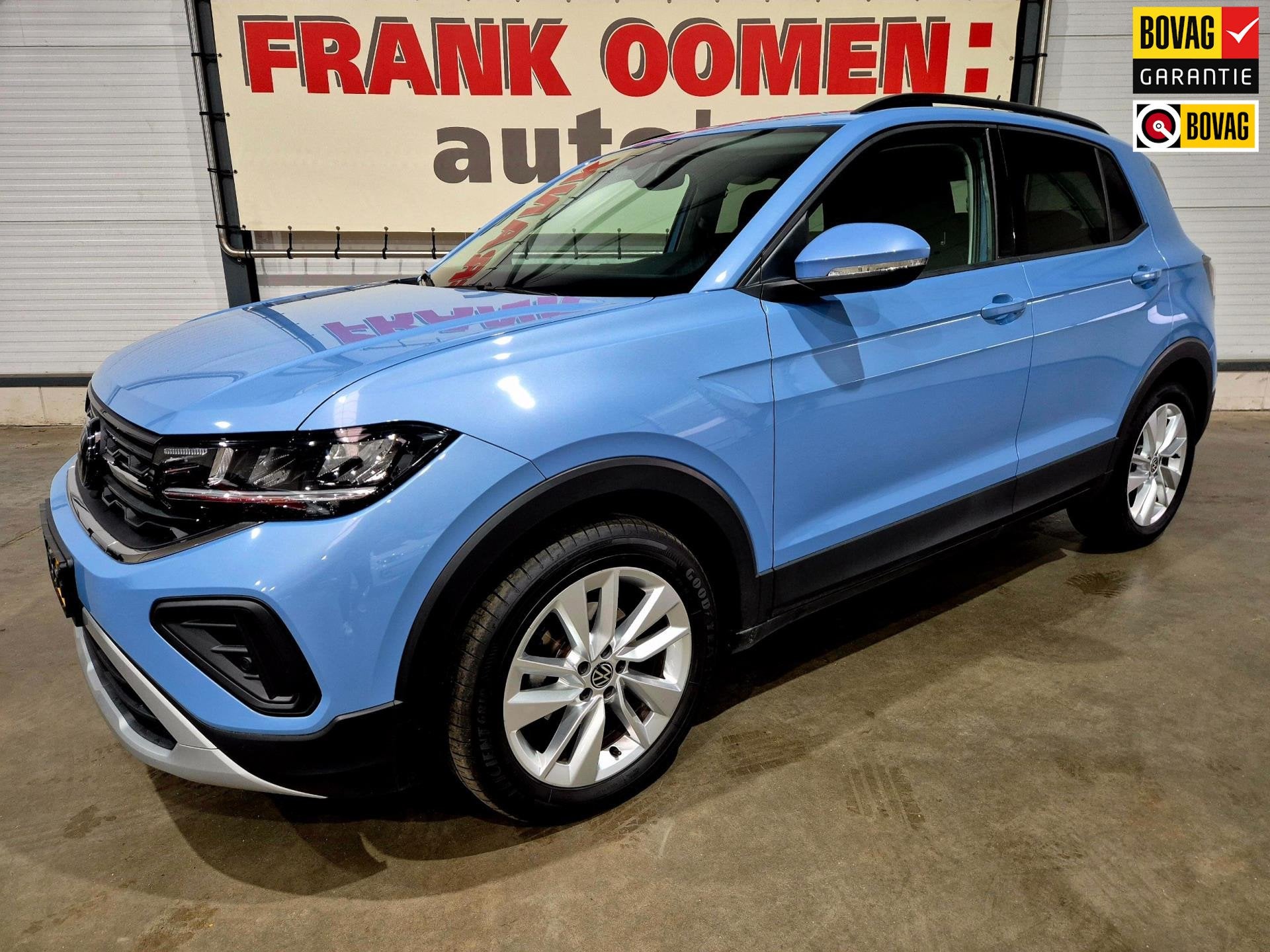 Volkswagen T-CROSS 1.0 TSI 116PK Life Edition + LED|Keyless|, Auto's, Volkswagen, 12 maanden, Gebruikt, Blauw, Bedrijf