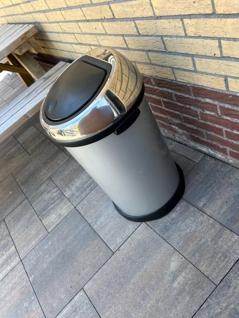 Brabantia prullenbak, Gebruikt, 50 tot 75 cm, 40 liter of meer, Ophalen of Verzenden