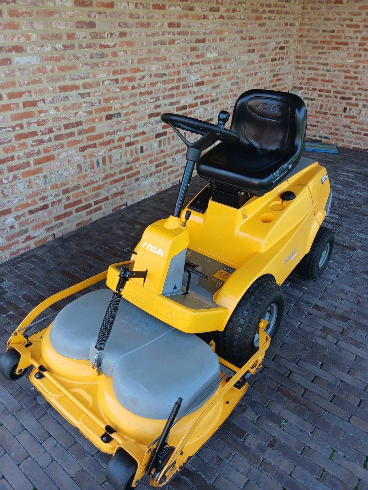 stiga villa elegance met briggs en Stratton motor, Ophalen of Verzenden, Gebruikt