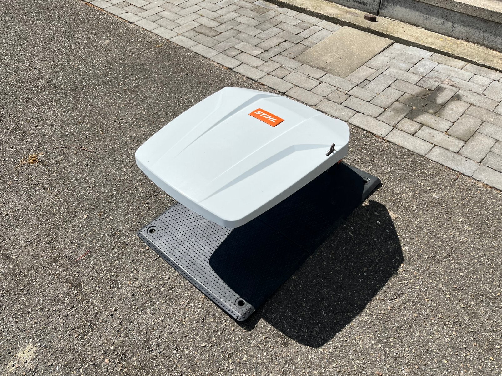 Te koop: Stihl iMow 632 Zonnedak - Afdak - Overkapping, Ophalen, Gebruikt, 20 tot 25 cm