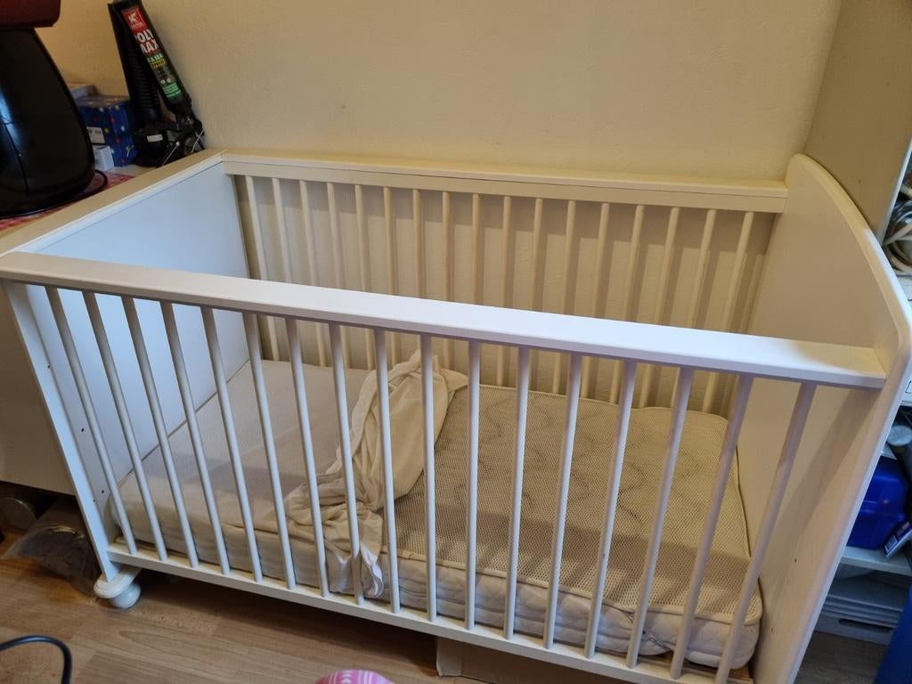 Kinderledikant met aerosleep matras, Ophalen of Verzenden, Zo goed als nieuw, Minder dan 140 cm, Matras