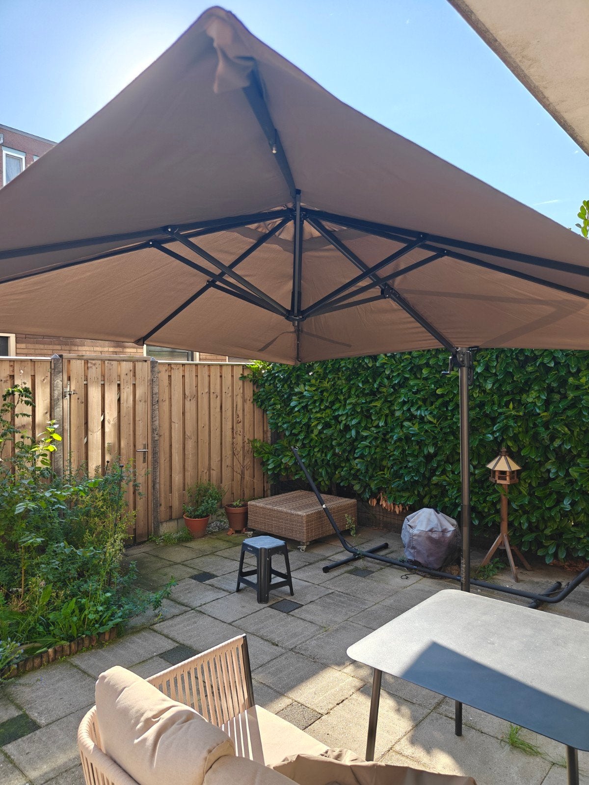 Vonroc Zweefparasol Pisogne 300x300cm incl. voet & hoes, Ophalen, Kantelbaar, Nieuw, 2 tot 3 meter