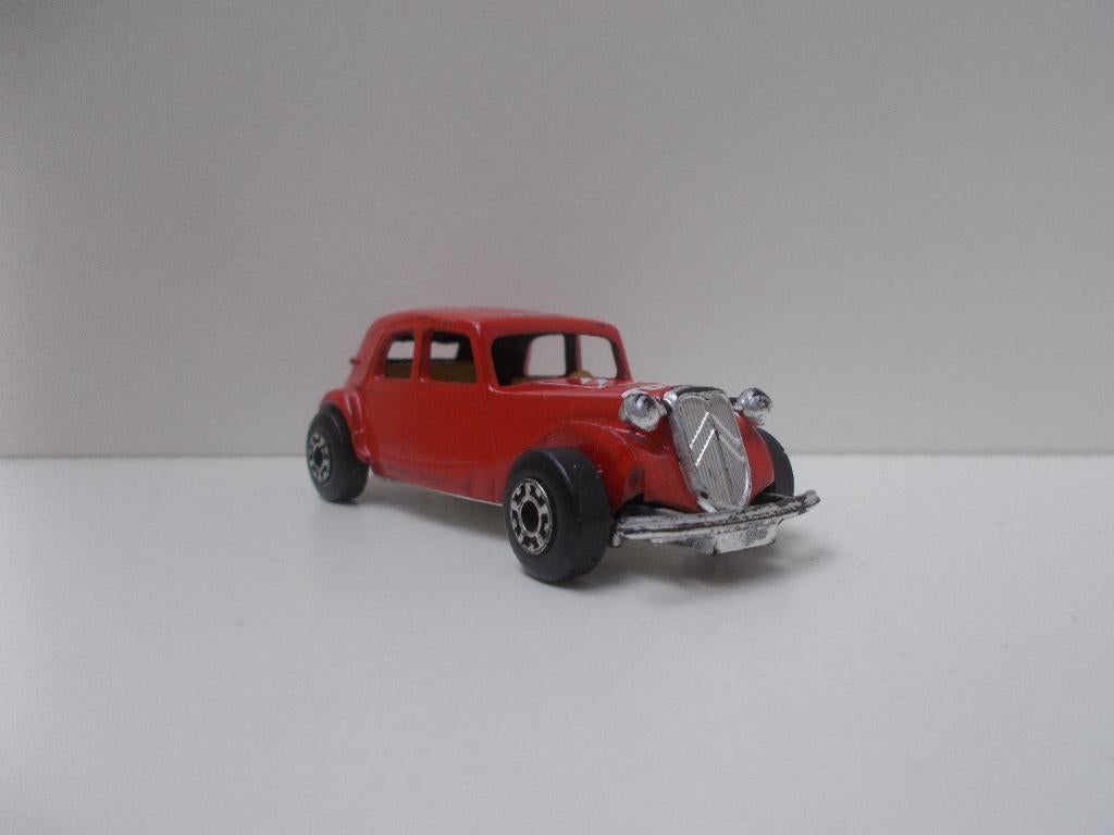 5690 Citroën 15CV Traction Avant Hot Rod Matchbox, Ophalen of Verzenden, Gebruikt, Auto