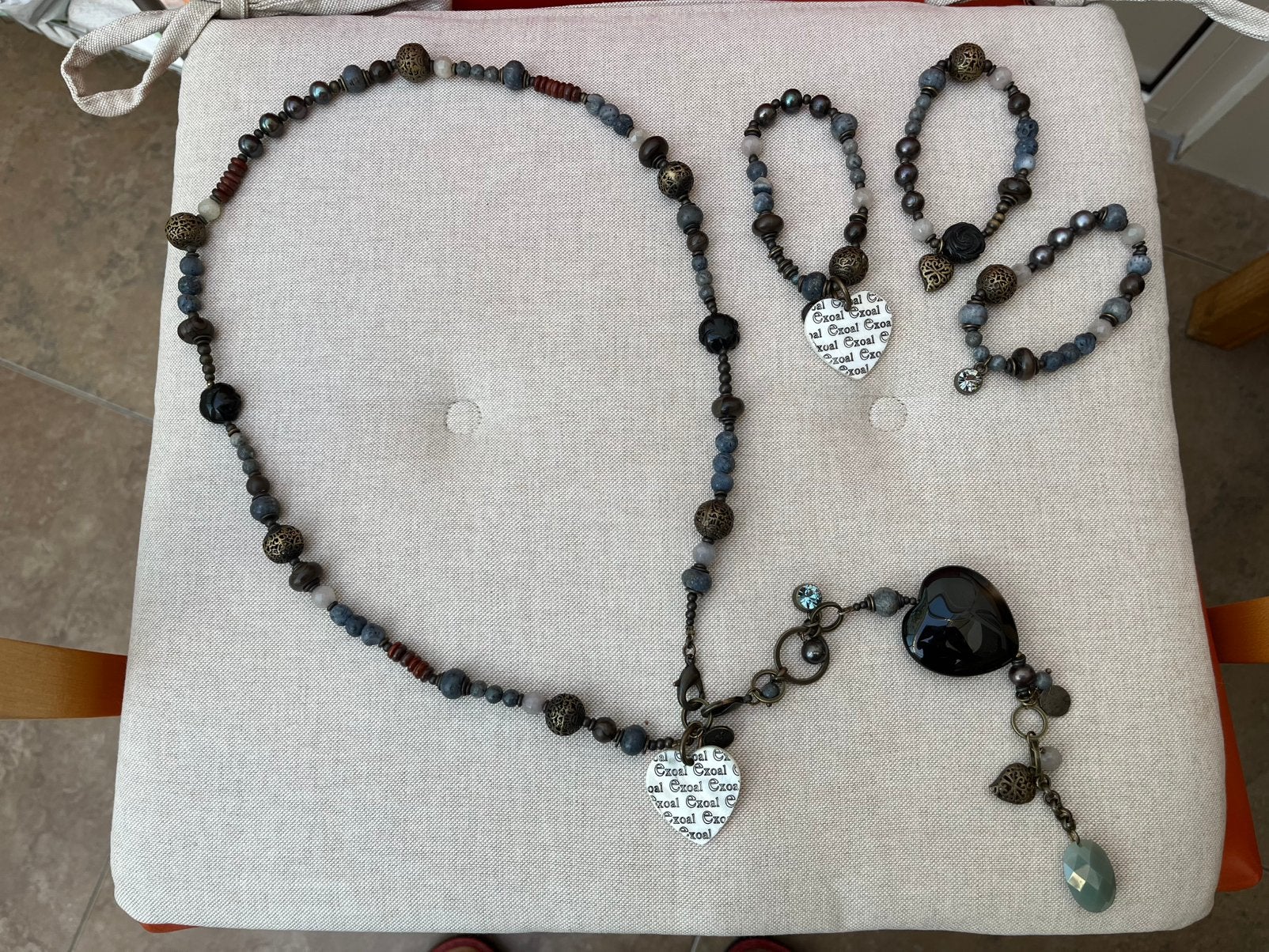 Exoal halsketting + 3 rekbare armbanden, Sieraden, Tassen en Uiterlijk, Overige materialen, Overige kleuren, Ophalen of Verzenden