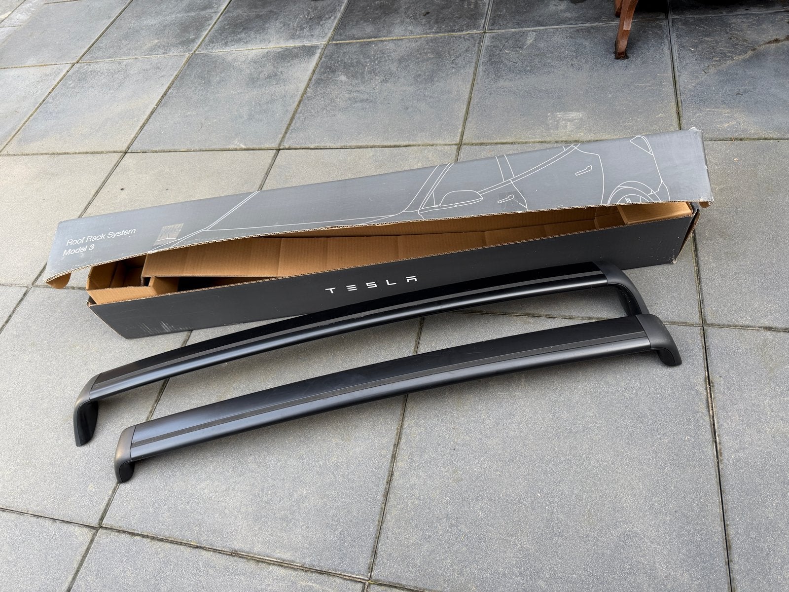 Foto 4 van Tesla Model 3 Dakdragers (Roof Rack System)