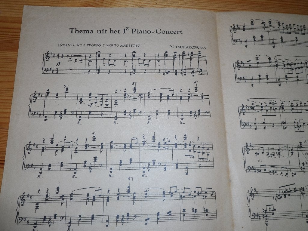 Tschaikowsky 2, Muziek en Instrumenten, Bladmuziek, Gebruikt, Klassiek, Ophalen of Verzenden, Artiest of Componist