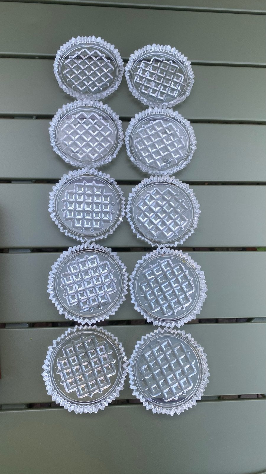 Set van 10 glazen onderzetters in originele doos, Gebruikt, Glasonderzetter, Ophalen of Verzenden, Overige kleuren