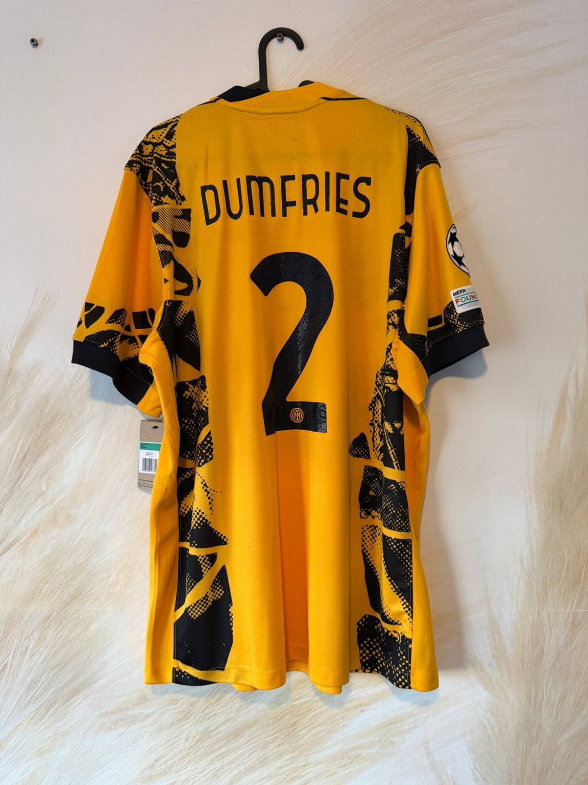 Nike inter milan dumfries derde shirt (maat xl) nieuw, Geel, Ophalen of Verzenden, Voetbal, Maat 56/58 (XL)