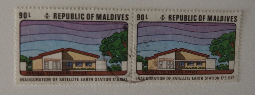 2 postzegels 1977 Malediven, Verzenden, Gestempeld, Centraal-Azië