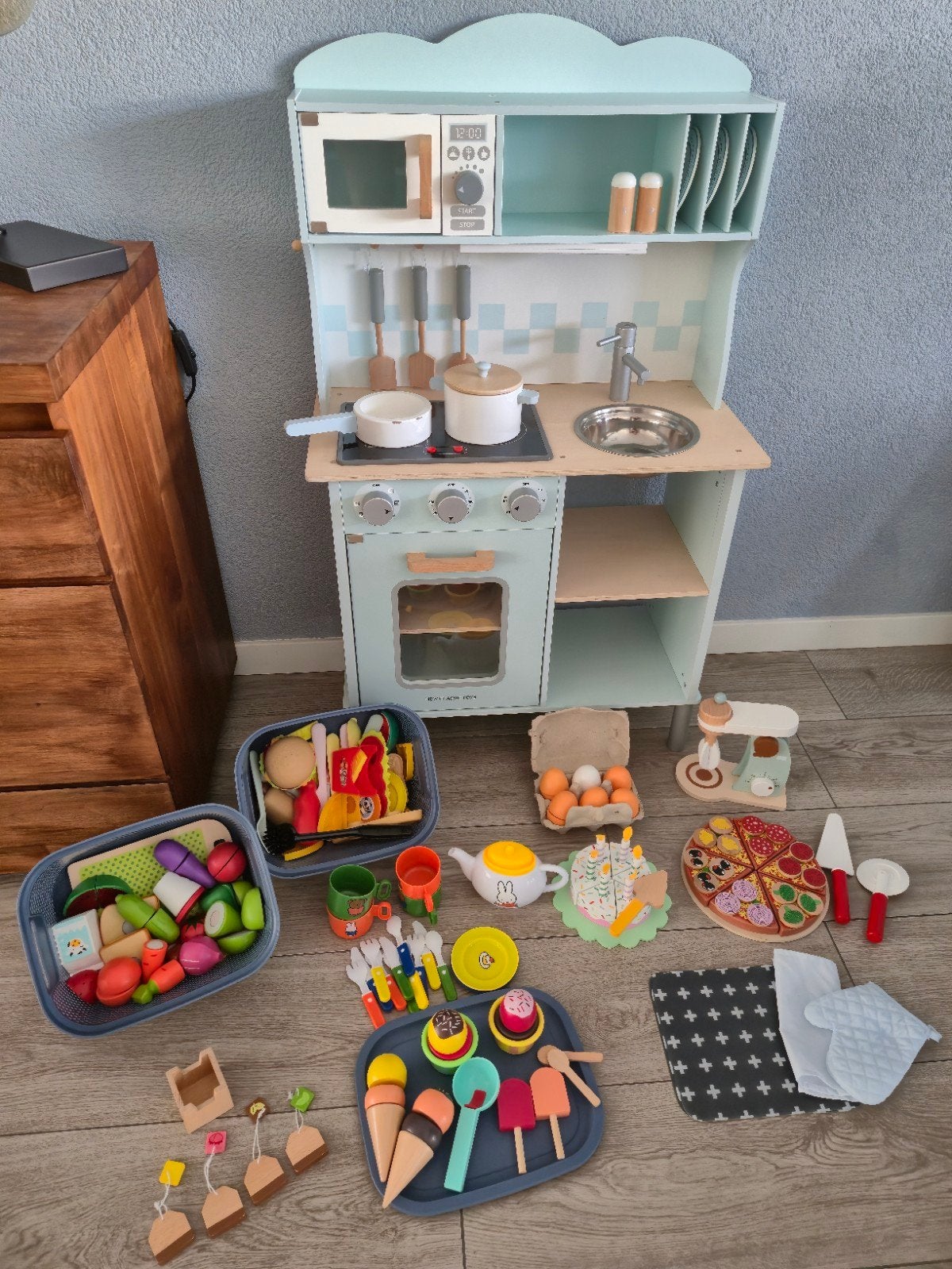 New Classic Toys houten speelkeukentje, Ophalen, Zo goed als nieuw, Hout, Speelkeuken