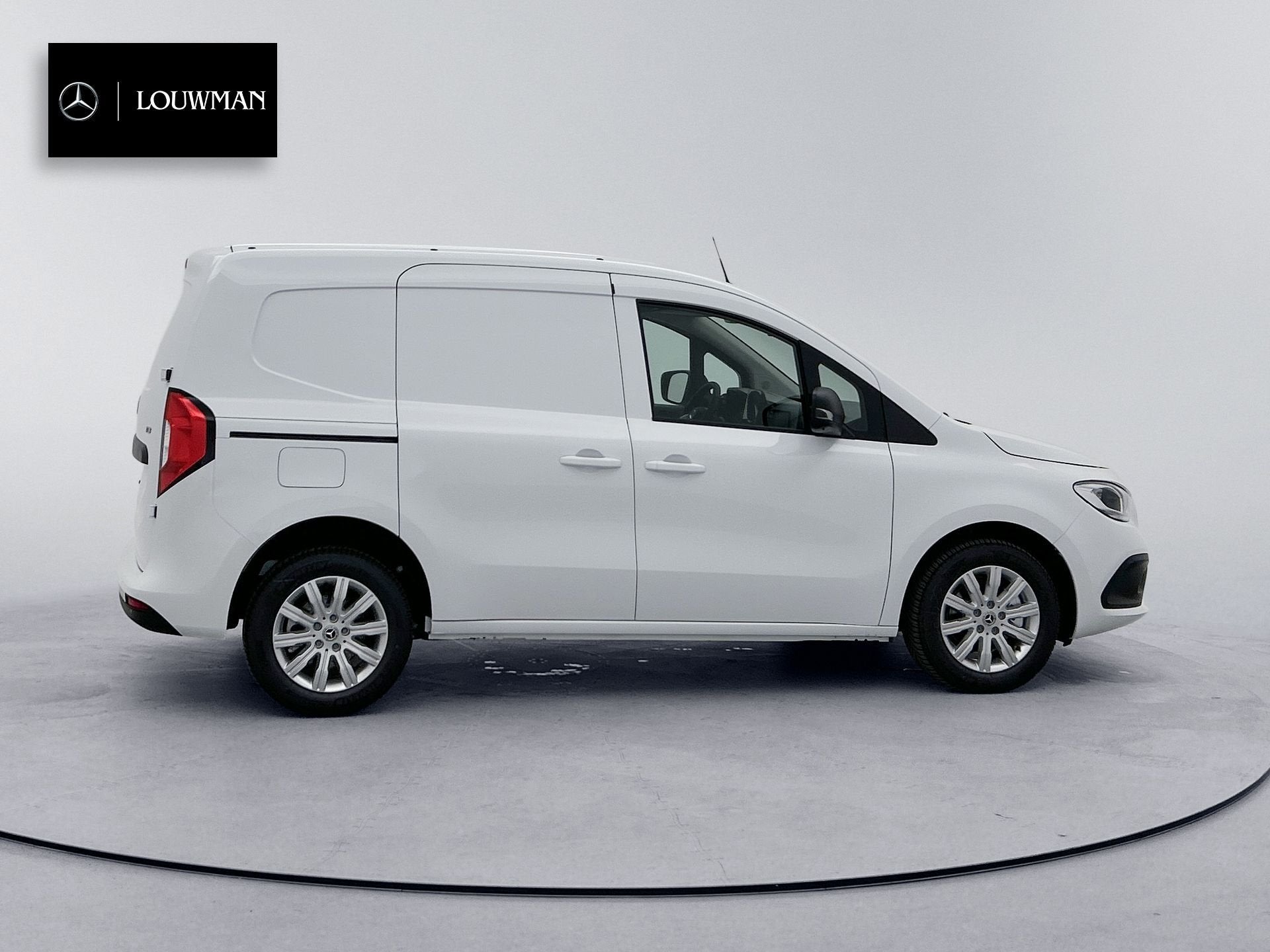 Mercedes-Benz Citan 113 L1 Select / excl. btw excl. bpm, Auto's, 4 cilinders, Mercedes-Benz, Bedrijf, Nieuw