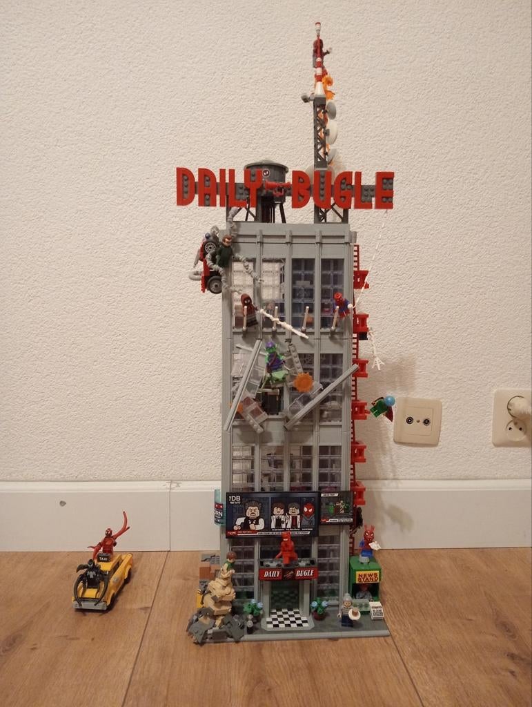 Lego Daily Bugle in perfecte conditie (retired), Lego, Architecture, Ophalen of Verzenden, Zo goed als nieuw