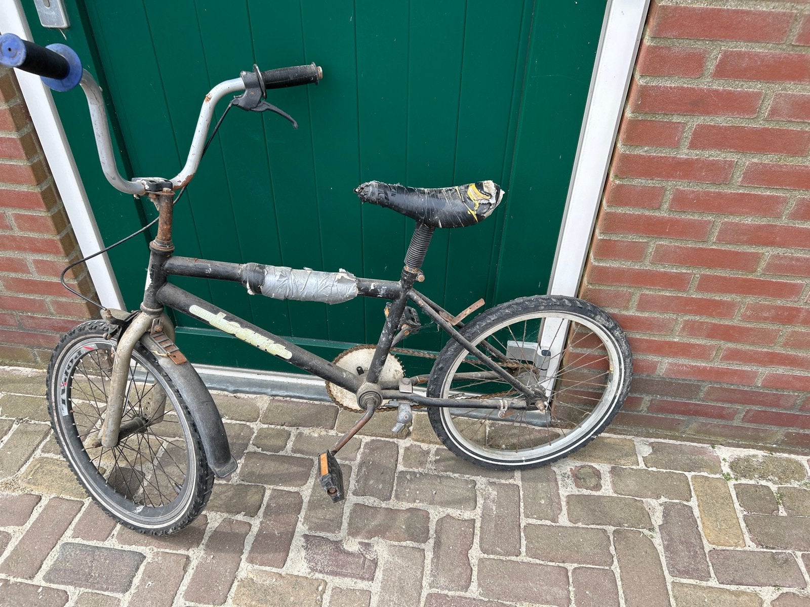 Gebruikte BMX-fiets - Opknapper, Fietsen en Brommers, Ophalen, Gebruikt, Staal, Velgrem