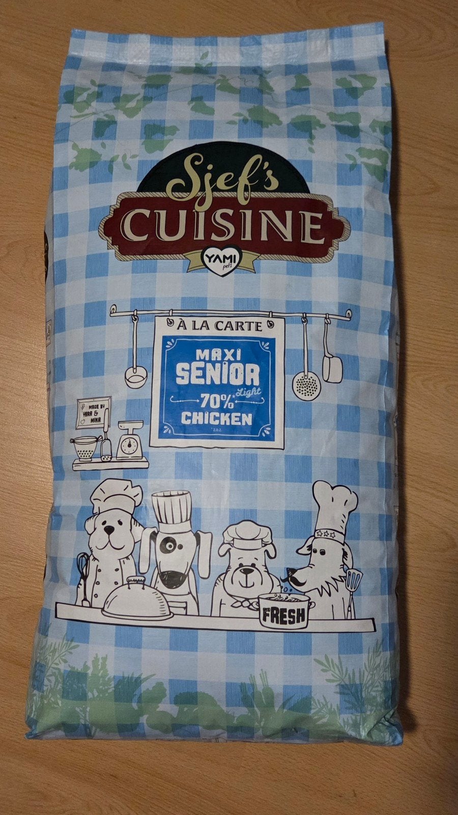 Nieuwe zak voer, Ophalen, Hond