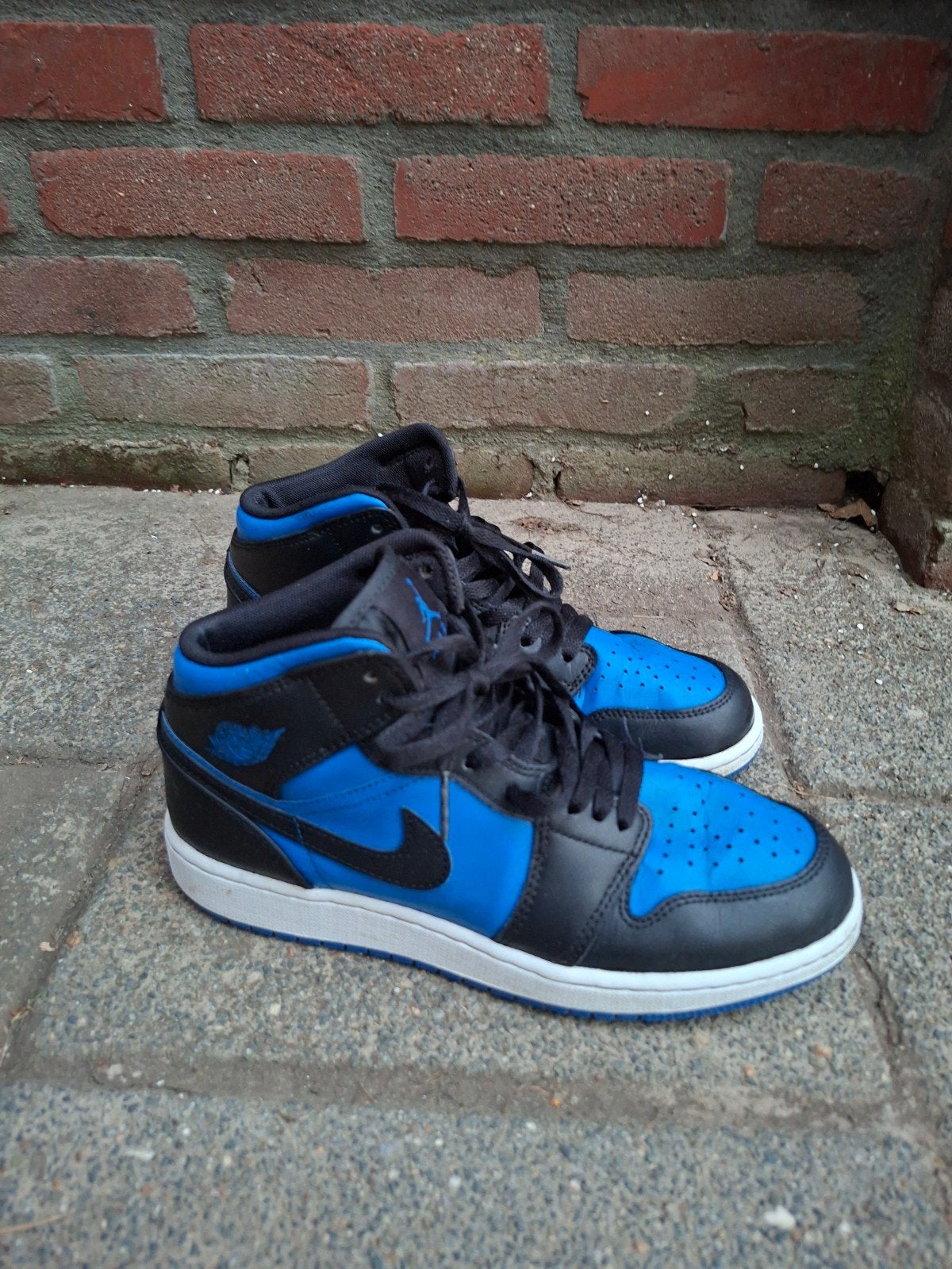 Nike Air Jordan 1 Mid Black/Royal Blue maat 38.5, Ophalen of Verzenden, Gebruikt, Jongen of Meisje, Schoenen