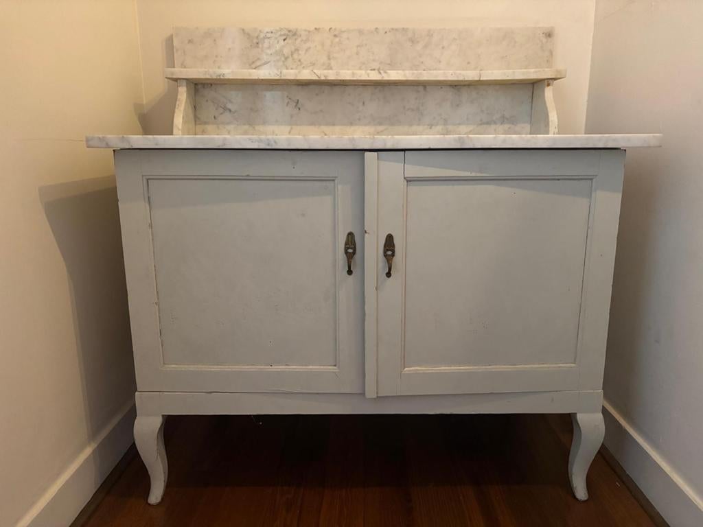 Antiek zweeds dressoir met marmeren blad, Antiek en Kunst, Ophalen