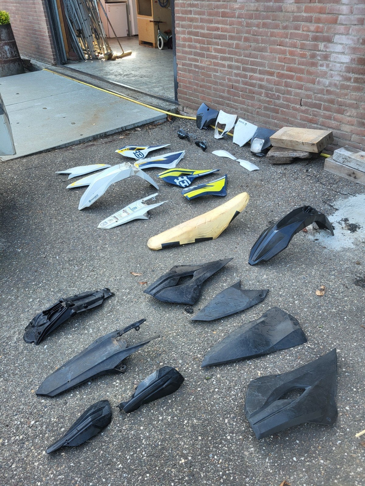 Diverse husqvarna TE 300 uit 2015 kappen te koop, Ophalen of Verzenden