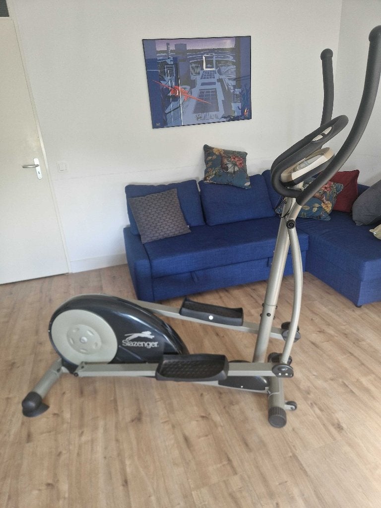 Slazenger SL-900 Crosstrainer - GRATIS, Sport en Fitness, Fitnessapparatuur, Ophalen, Gebruikt, Crosstrainer, Metaal