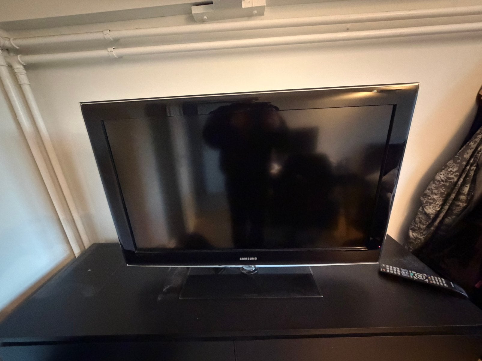 Samsung 40 inch Full HD LCD TV. ZO SNEL MOGELIJK WEG, Ophalen, Gebruikt, Vrijstaande haard, Elektrische haard