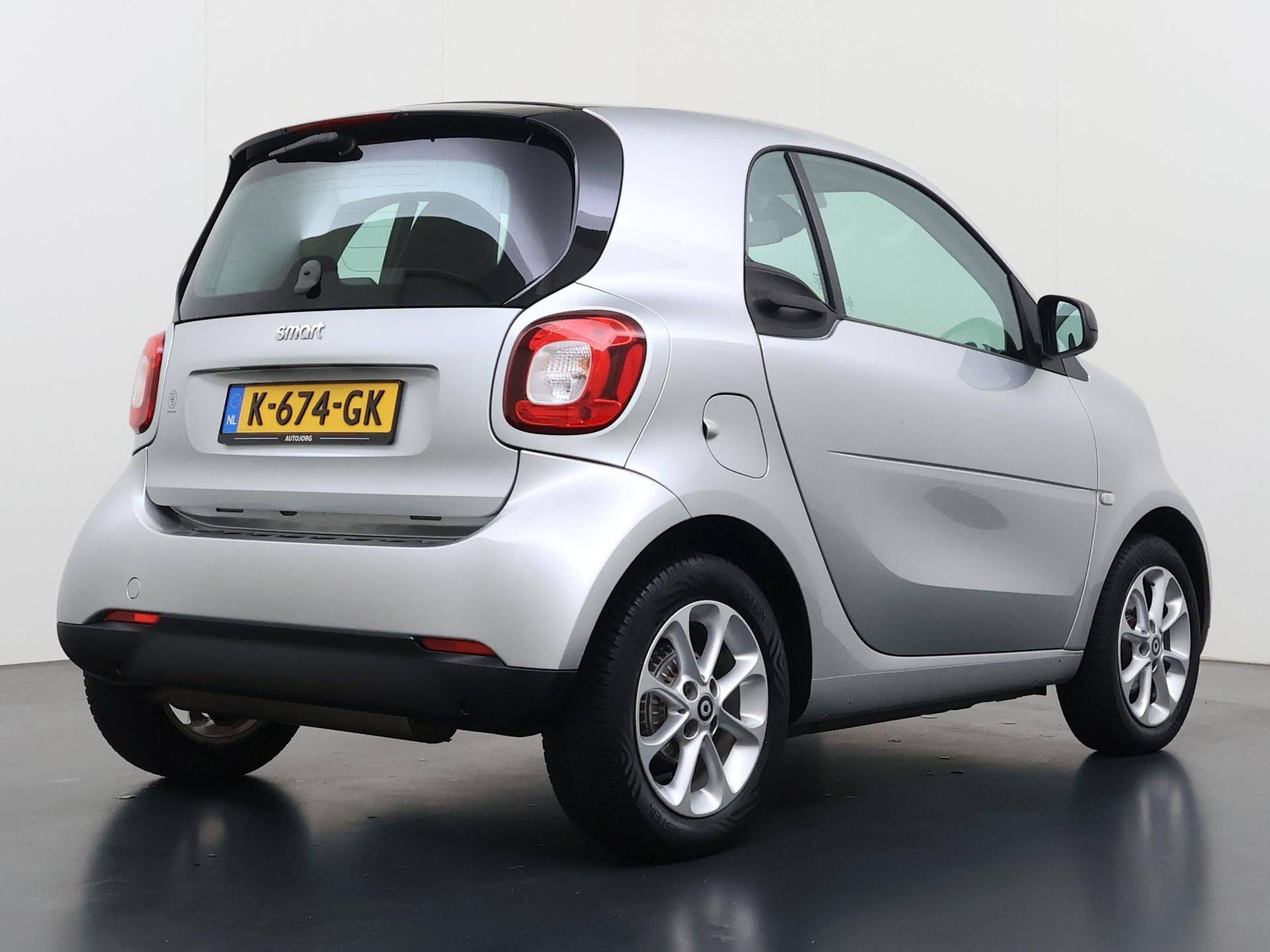 smart fortwo 1.0 Passion Automaat | Panoramadak | Cruise con, Auto's, Smart, Automaat, Gebruikt, Euro 6, 2 stoelen