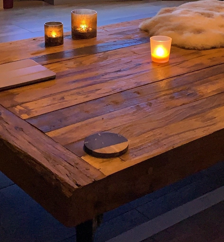 Salontafel massief houten balken op wielen, Ophalen, 100 tot 150 cm, Nieuw, 50 tot 100 cm