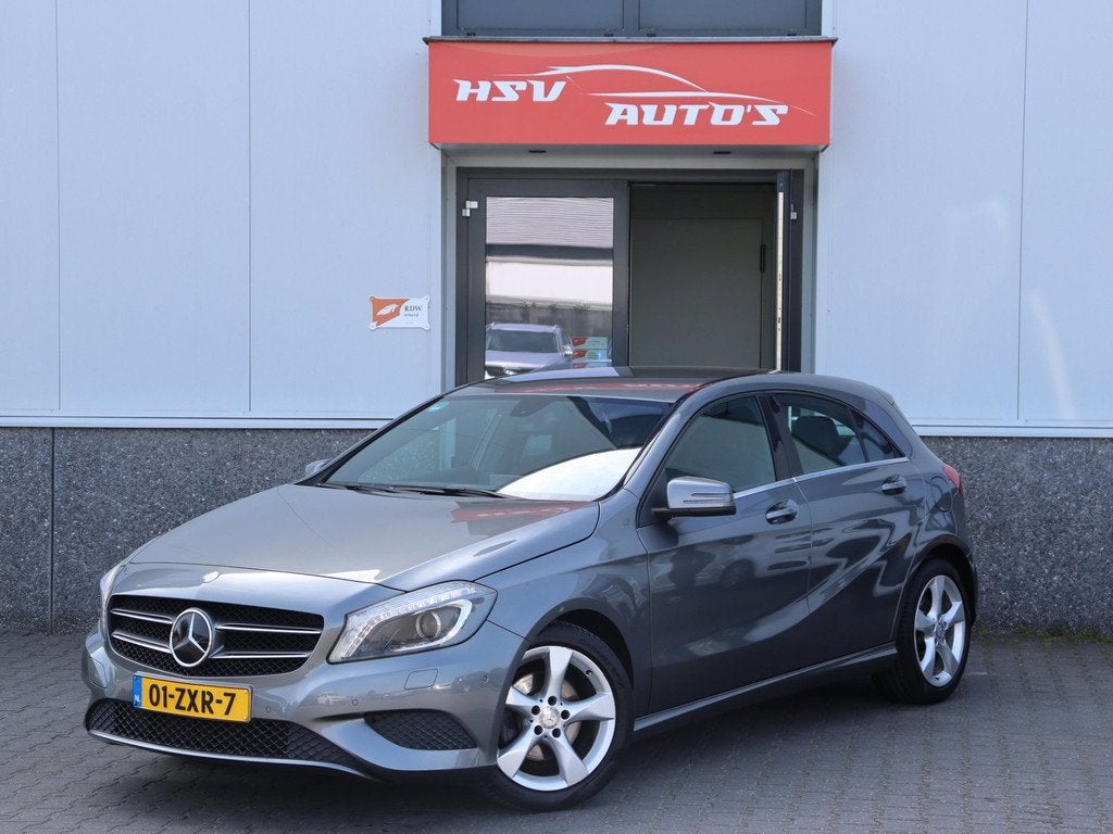 Mercedes-Benz A-klasse 180 Ambition navi LM airco org NL, Voorwielaandrijving, Start-stop-systeem, Gebruikt, Euro 6
