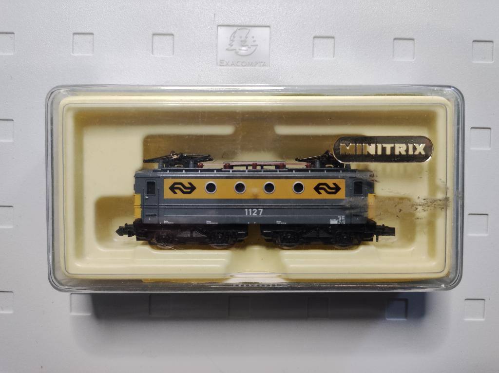 Minitrix 51 2069 00 NS 1100 serie NS 1127 E-Lok N spoor OVP, Trix, Analoog, Ophalen of Verzenden, Zo goed als nieuw