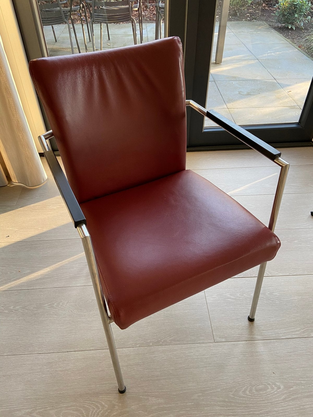 6 eetkamerstoelen van de Bijenkorf, Ophalen, Gebruikt