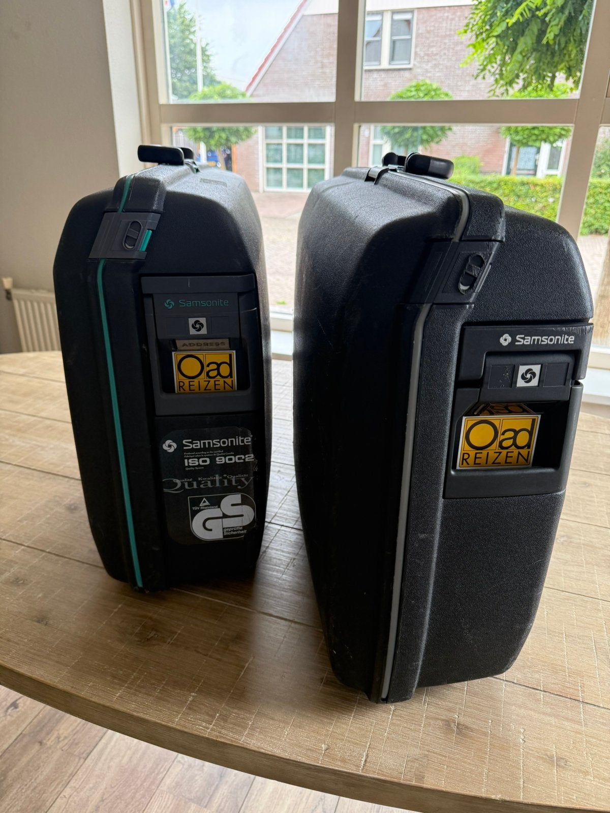 Samsonite koffer ISO 9002, Sieraden, Tassen en Uiterlijk, Tassen | Reistassen en Weekendtassen, Ophalen, Gebruikt, Grijs, 30 cm of meer
