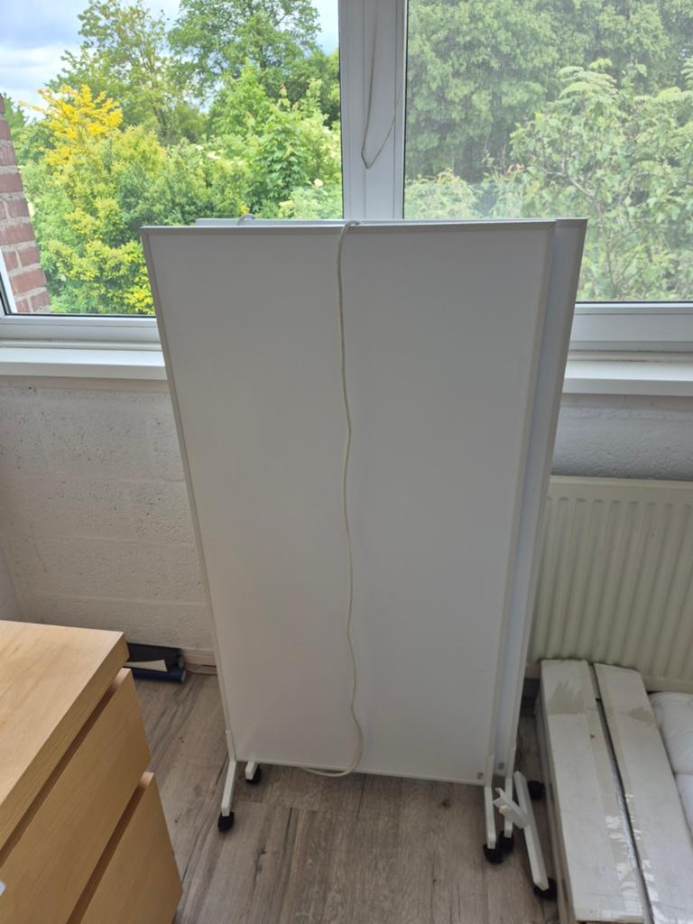 Infrarood verwarmingspanelen 1000W - 3 stuks beschikbaar, Doe-het-zelf en Verbouw, Verwarming en Radiatoren, Ophalen, Gebruikt