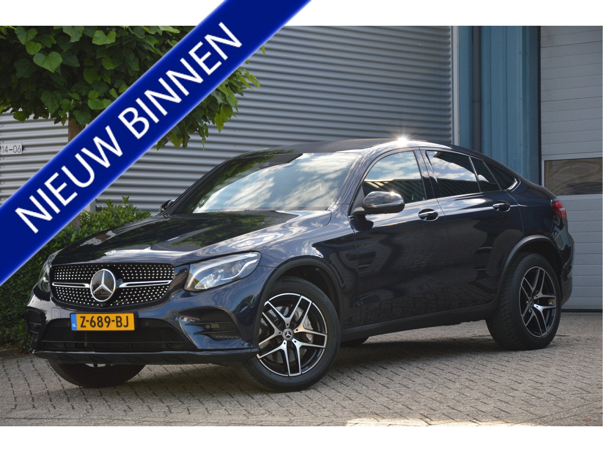 Mercedes-Benz GLC Coupé 250 4MATIC AMG-LINE | MEMORY | BURM, Auto's, 12 maanden, Gebruikt, 4 cilinders, Blauw