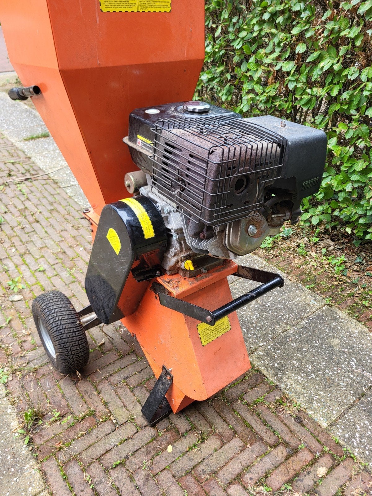 Hakselaar/Takkenversnipperaar met 15 pk motor, Ophalen of Verzenden, Gebruikt