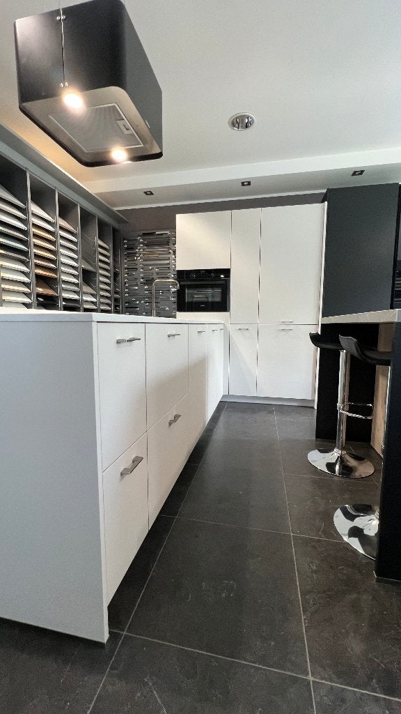 Nieuwe showroomkeuken Anti-fingerprint, Ophalen, Hoekkeuken, Nieuw, Crème
