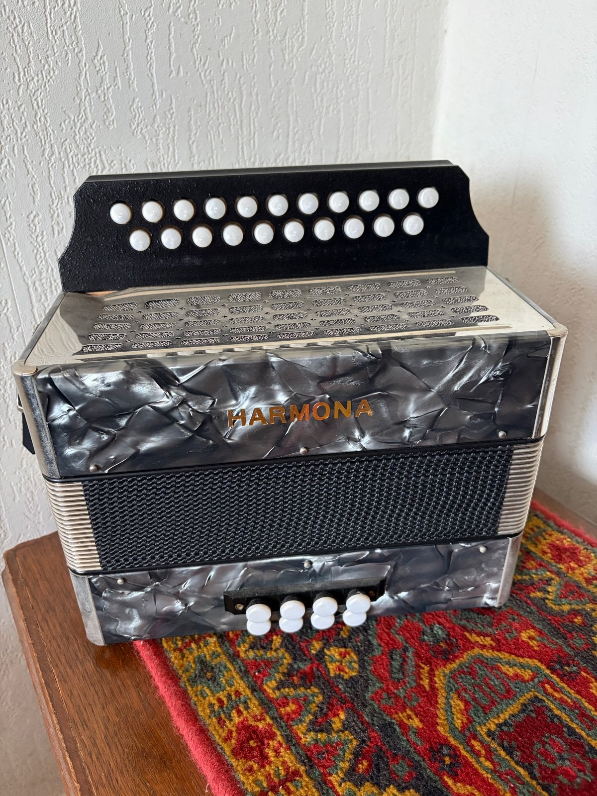 Harmona trekharmonica - in zeer goede staat, Gebruikt, Met riemen, Overige formaten, Knopaccordeon
