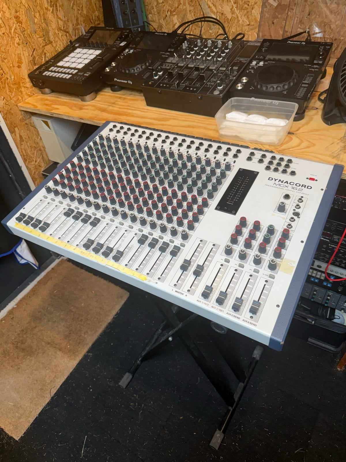 Dynacord MCX 16.2 Professionele Mengtafel, Ophalen, Gebruikt, 10 tot 20 kanalen, Microfooningang
