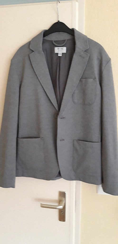 grijs colbert in maat 48 van Only en Sons, Kleding | Heren, Kostuums en Colberts, Maat 48/50 (M), Ophalen of Verzenden, Zo goed als nieuw