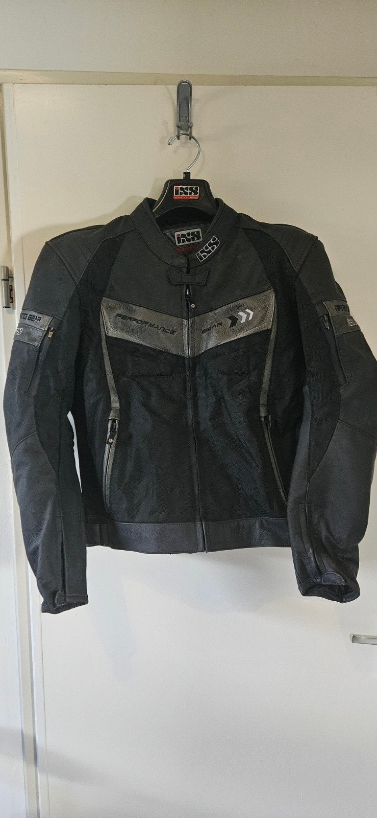 IXS Motorjas en Broek - Zwart Leren Motorpak, Motoren, Kleding | Motorkleding, Ophalen, Heren, Jas | leer, IXS
