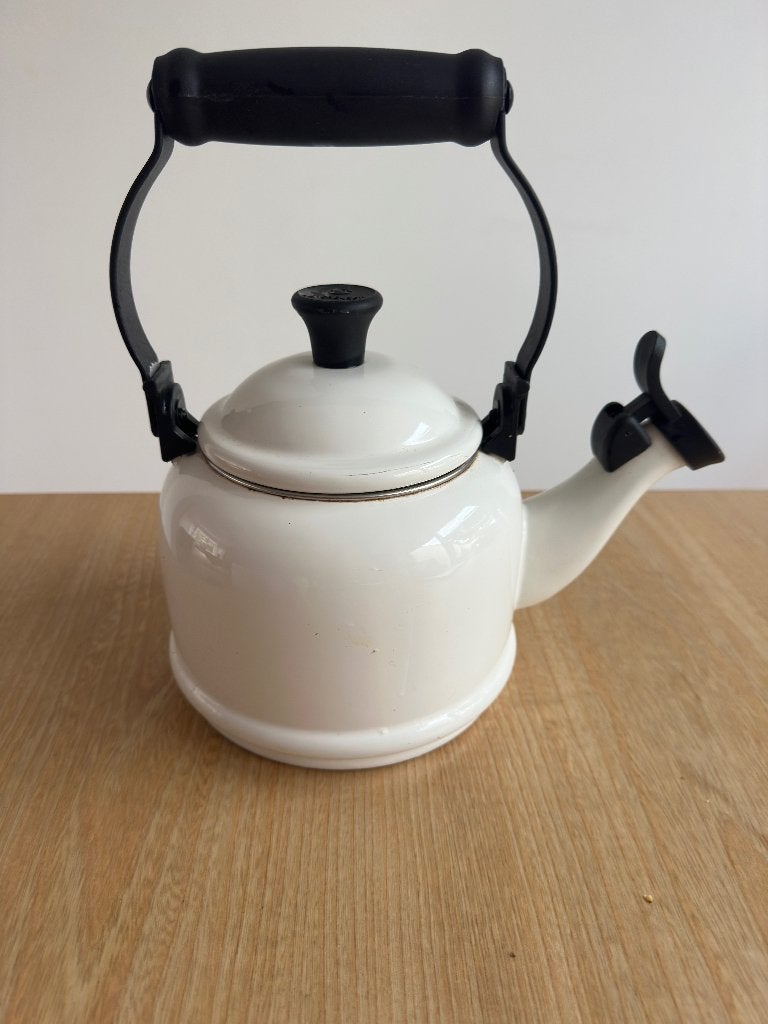 Le Creuset fluitketel, Zo goed als nieuw, Metaal, Wit, Le Creuset