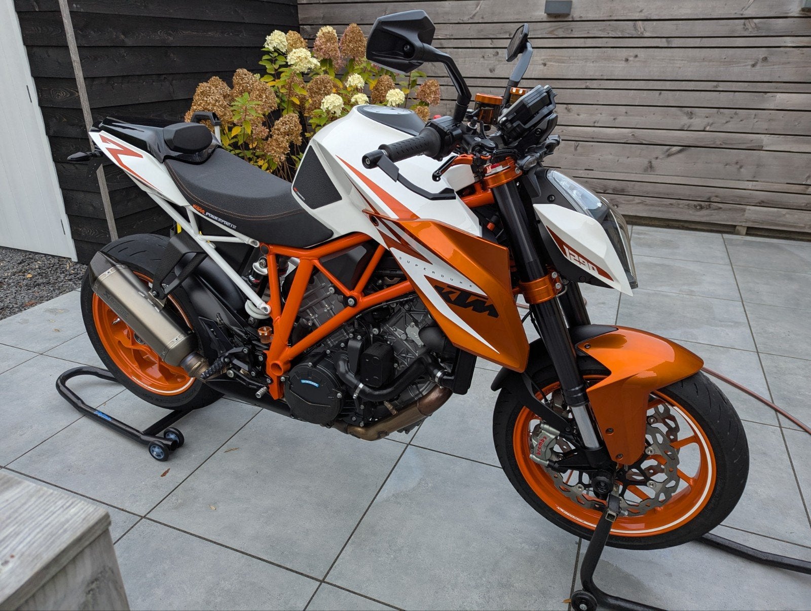 KTM 1290 Superduke R Special Edition 2016, Motoren, 2 cilinders, Gebruikt, Particulier, Meer dan 35 kW