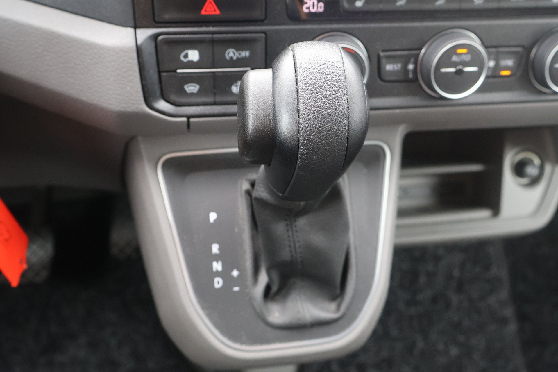 Foto 25 van MAN TGE 3.180 L4 H3 Automaat Led Navigatie Massagestoel