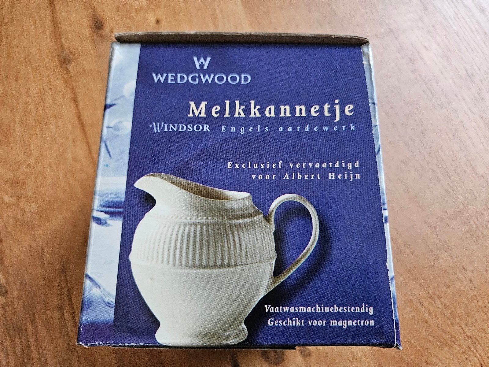 Wedgwood Windsor (AH)  melkkannetje, Huis en Inrichting, Ophalen of Verzenden
