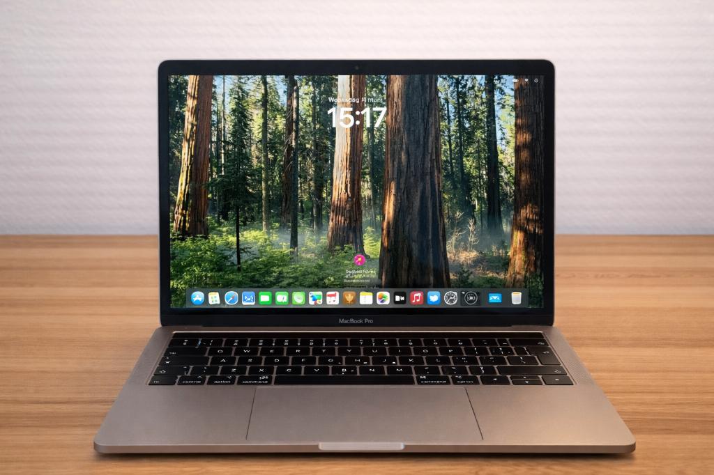 Apple MacBook Pro 2019 13-inch, Computers en Software, Apple Macbooks, MacBook Pro, Gebruikt, 256 GB, 2 tot 3 Ghz