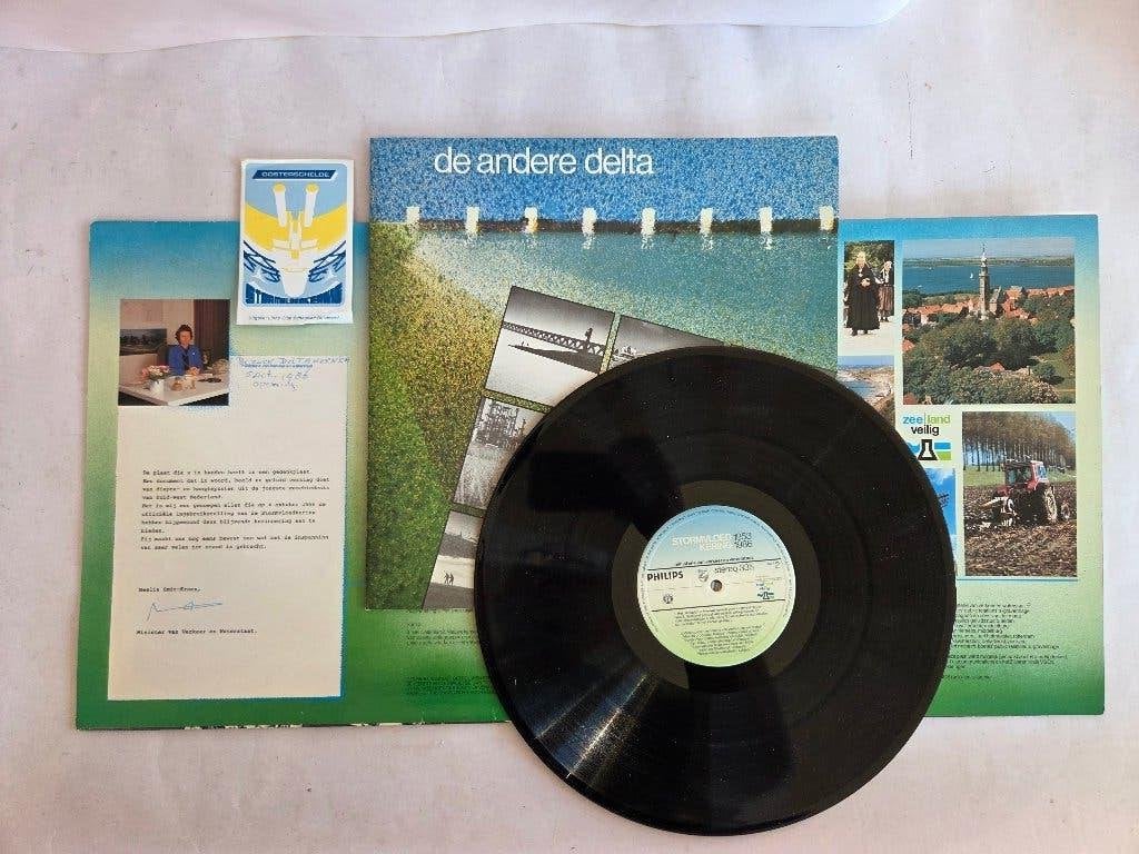 1953-1986 Stormvloedkering  Collectors items  Opening 1986, Ophalen of Verzenden, Zo goed als nieuw