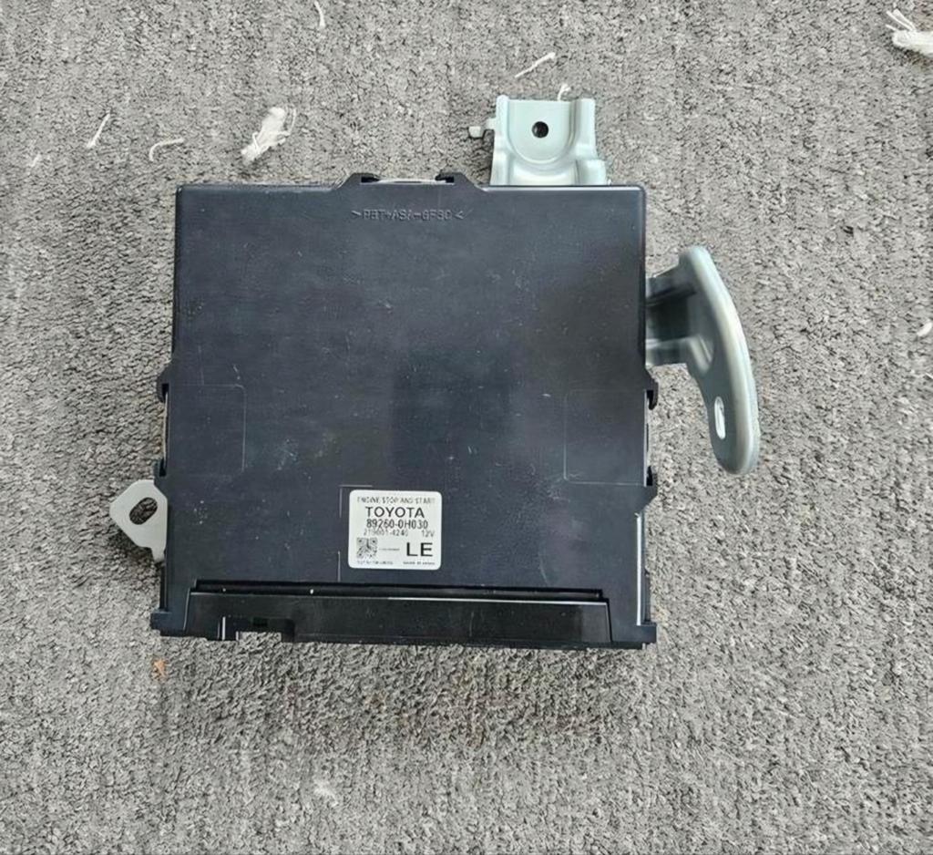 Contakt slot computer Peugeot 108/ Citroën C1/ Toyota Aygo, Ophalen