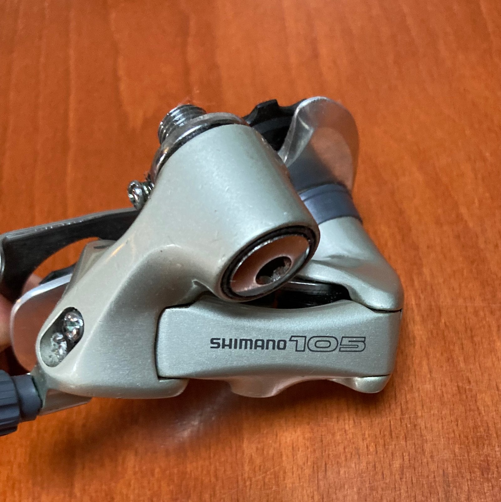 Achterderailleur Shimano 105 - RD-1056, Fietsen en Brommers, Fietsonderdelen, Ophalen of Verzenden, Zo goed als nieuw, Derailleur of Ketting