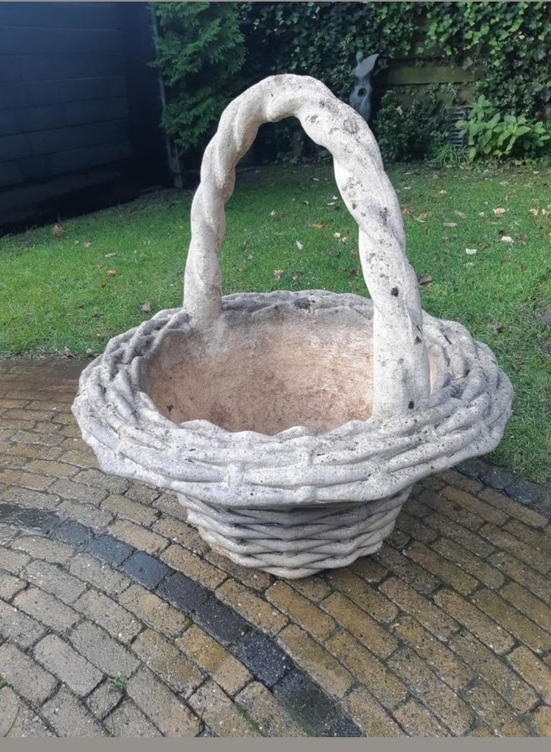 Grote betonnen bloemenmand voor tuin of terras, Ophalen, Gebruikt, Balkon, Beton