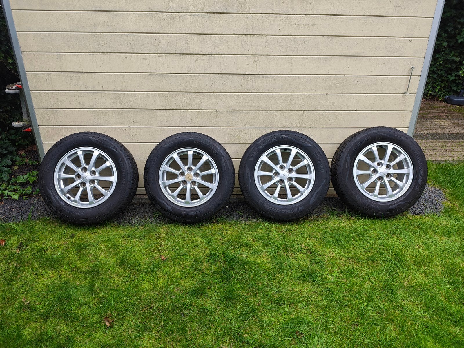Licht metalen velgen Mitsubishi ASX incl Vredestein wintrac, Auto-onderdelen, Ophalen, 16 inch, Banden en Velgen, Winterbanden